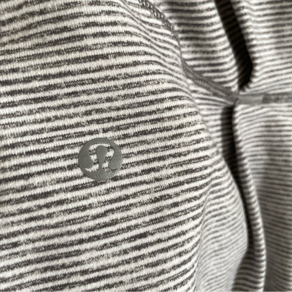 LULULEMON Warm Your Core Striped Heathered Slate White Size 4 - Picture 14 of 14